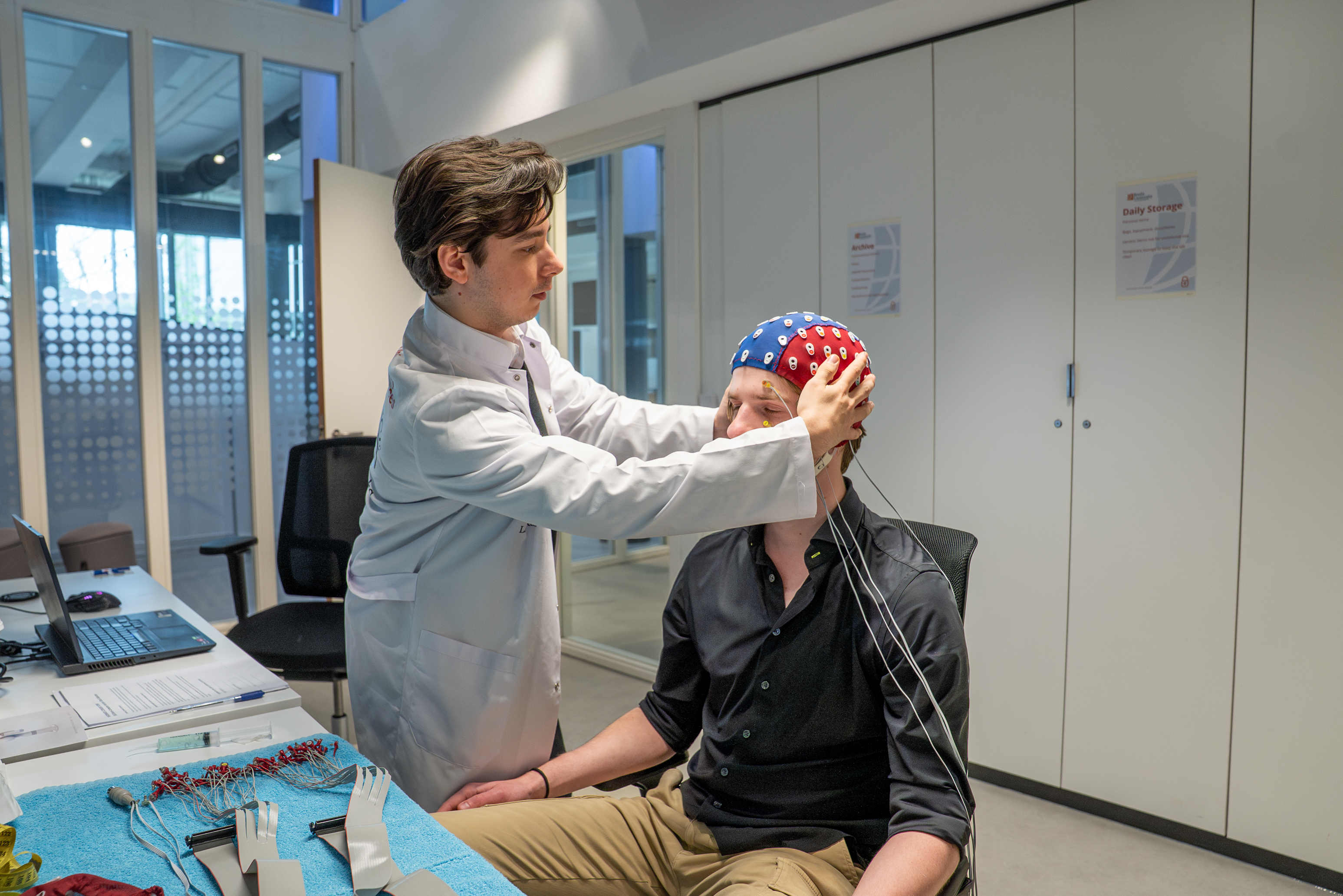 EEG cap preparation